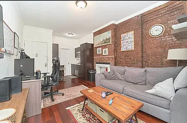 Rented by Living New York