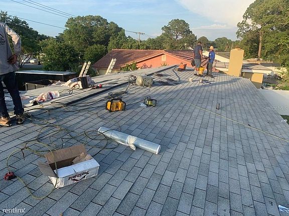 2nd image of 785R San Salvador Dr
