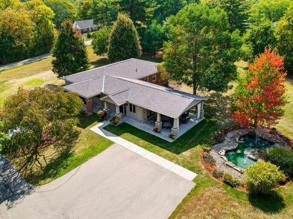 7971 Livingston Rd, Cincinnati, OH 45247