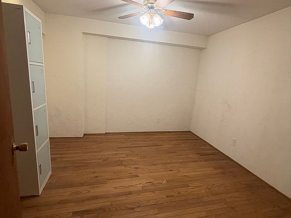 4th image of 39 Bullard Ave #Basement