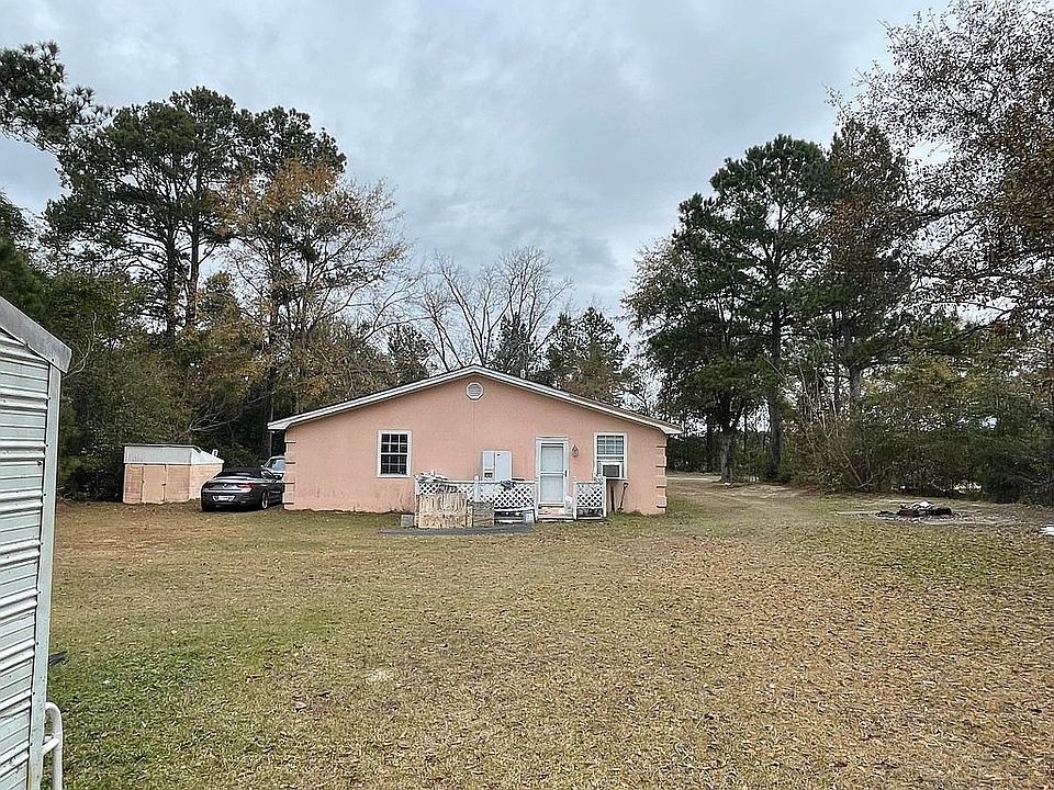 2nd image of 315 Beech Branch Rd