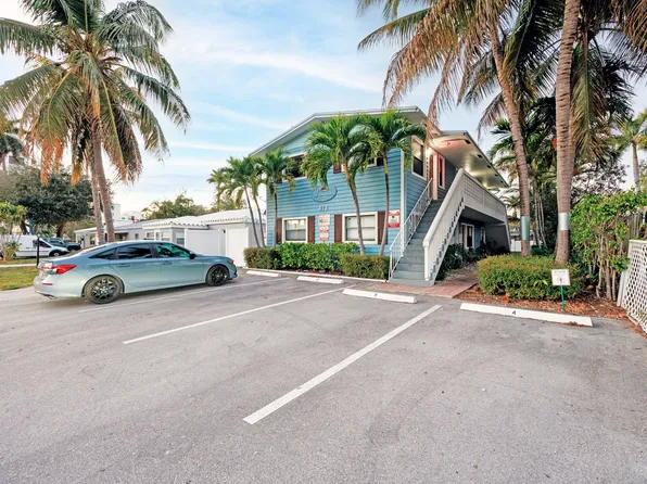 413 SE 16th St APT 4, Fort Lauderdale, FL 33316