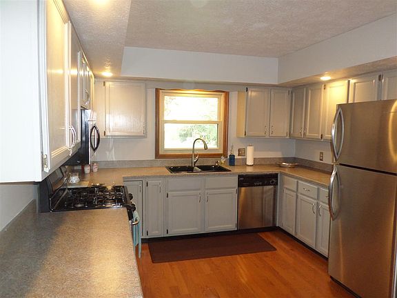4th image of 50563 Dusty Trail Ct
