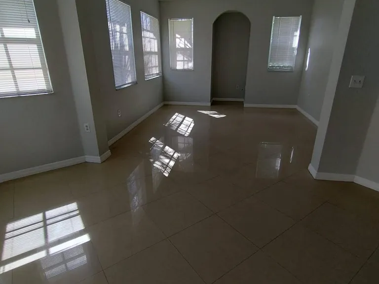 2307 Belmont Ln #2307 — Photo 10
