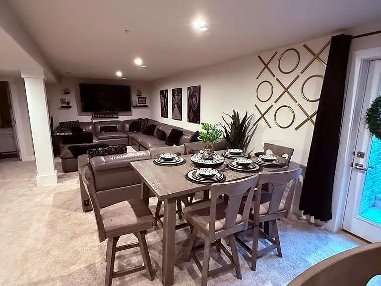 7521 Blue Sun Dr #BASEMENT — Photo 3
