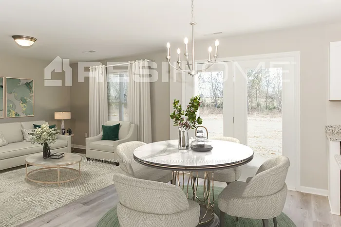 127 London Calvin Way — Photo 5