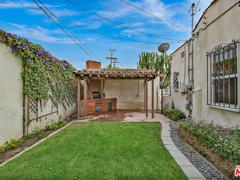 4126 S Bronson Ave — Photo 19