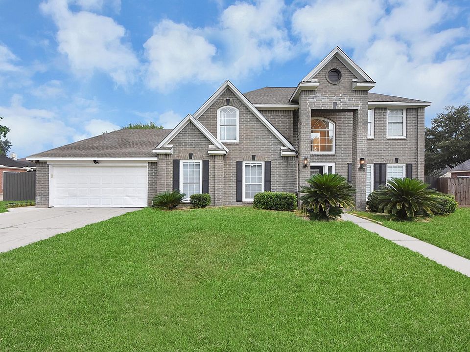 1st image of 6923 Crystal Point Dr