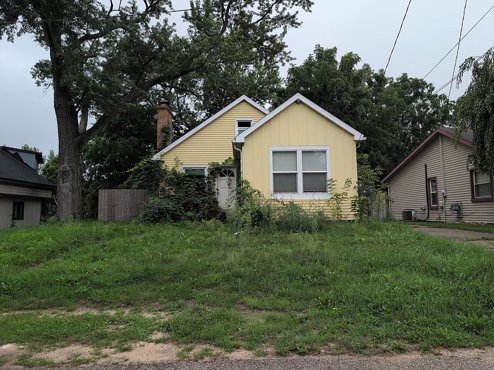 1st image of 4005 Childs Ave NW