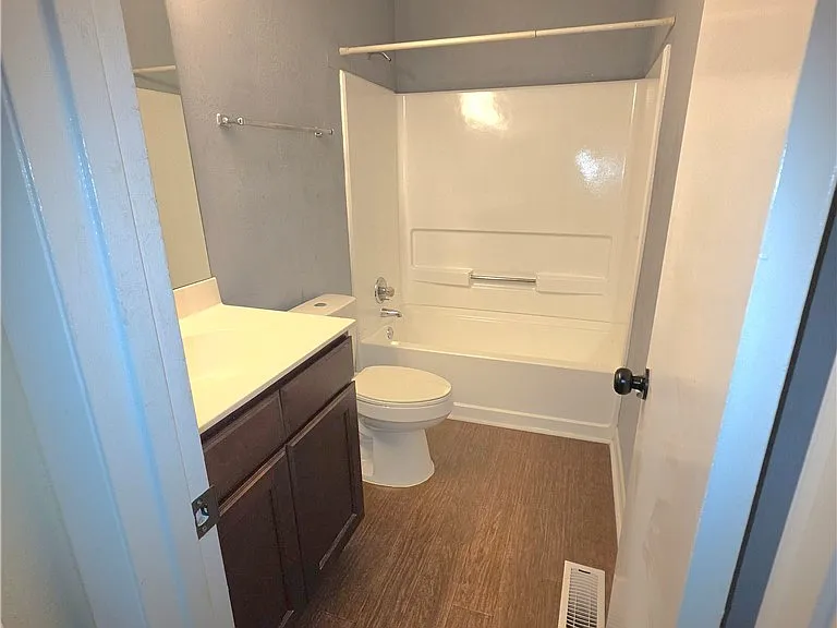 4407 Moonstone Ct — Photo 6