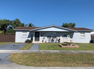 10261 SW 156th St, Miami, FL 33157