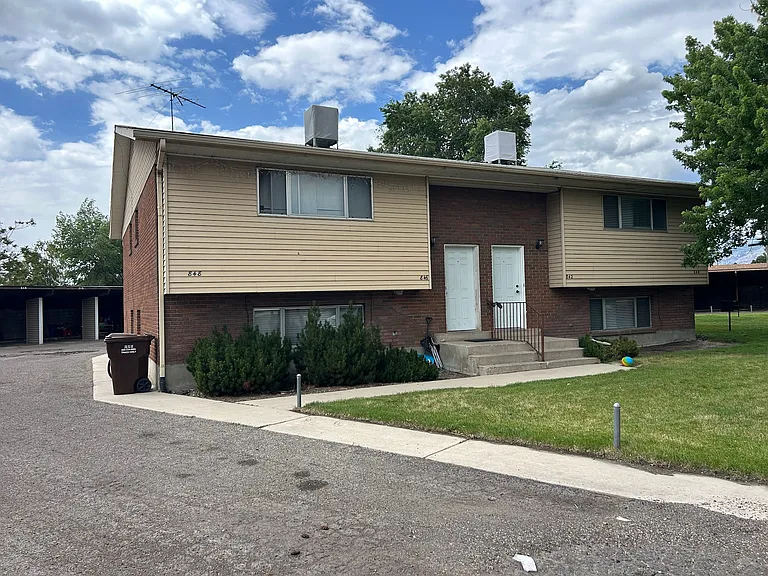 842 S 50 E — Photo 21