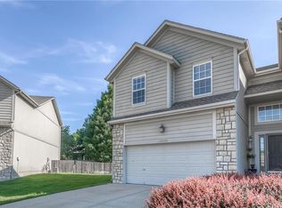 15533 Floyd St, Overland Park, KS 66223