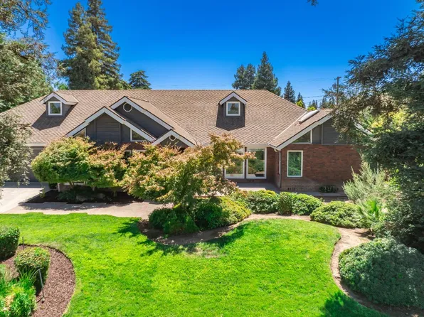 6037 E Liberty Ave, Fresno, CA 93727