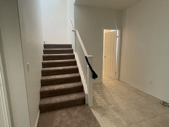 4th image of 30349 Laviste Ct