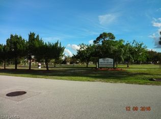 212 SE 3rd Terrace Cpe, Coral, FL 33990
