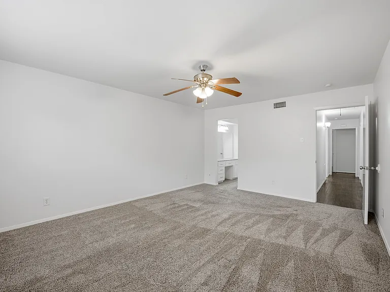 11231 Park Central Pl — Photo 21