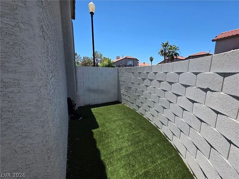 2275 Ramsgate Dr — Photo 5