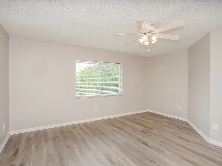 12914 Fieldmoor Ct — Photo 8