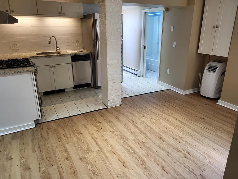 65 East St #1 — Photo 17
