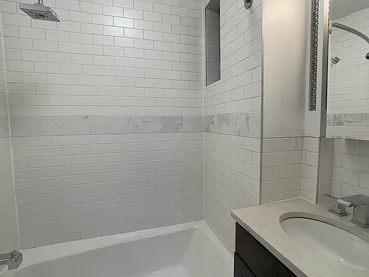 Rented by Tourma Realty LLC | media 49