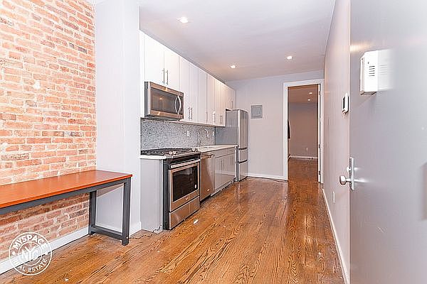 1st image of 257 Linden St #2M