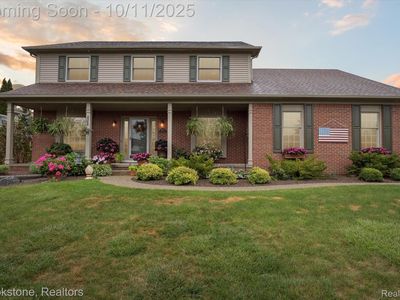 9079 Woodgrove Dr, Plymouth, MI, 48170