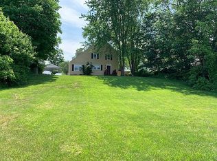 2 Porteous Ter, Plainfield, CT 06374