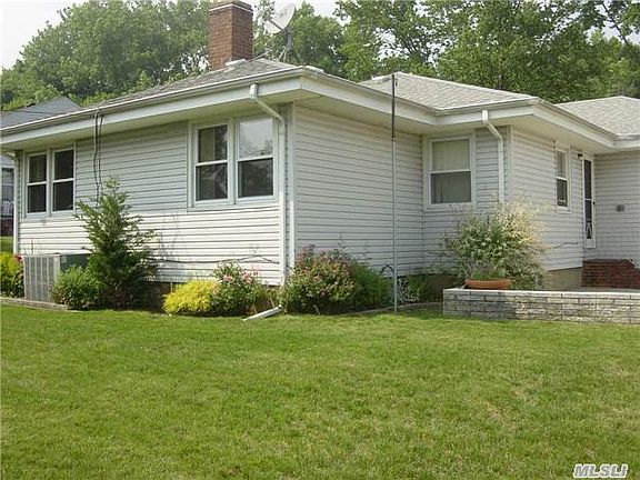 3rd image of 7014 267th St