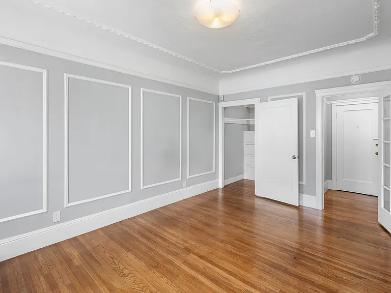 1801 Turk St #11 — Photo 3