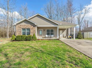 1014 Mulberry St, Burns, TN 37029 | MLS #2624937 | Zillow