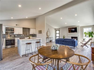 11561 Coral Hills Dr, Dallas, TX, 75229