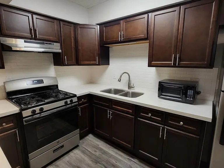 Scottsdale 5th Ave. Apartments — Photo 61