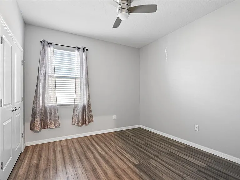 1092 Pipestone Pl — Photo 13
