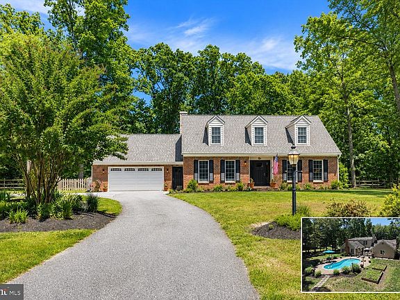 2nd image of 350 Prospect Bay Dr W