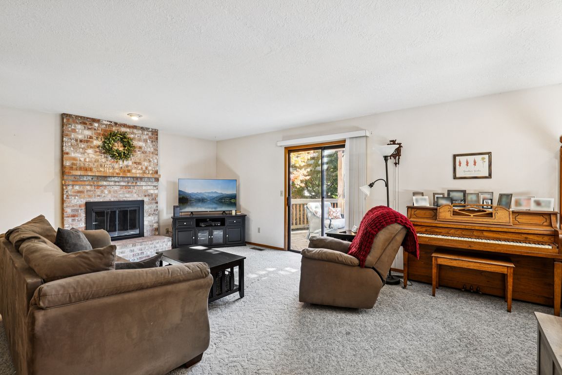 next background image