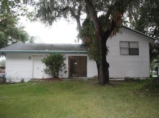 1024 Foxwood Dr, Lutz, FL 33549