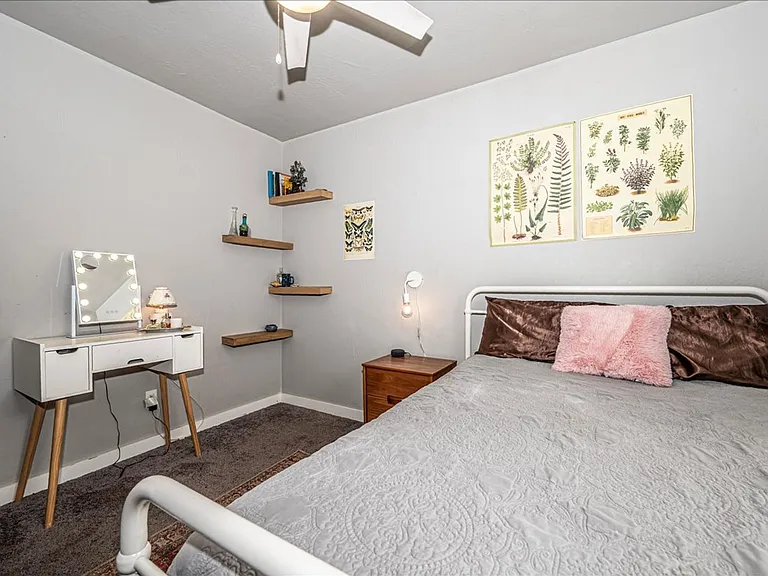 10300 Glover River Dr — Photo 21