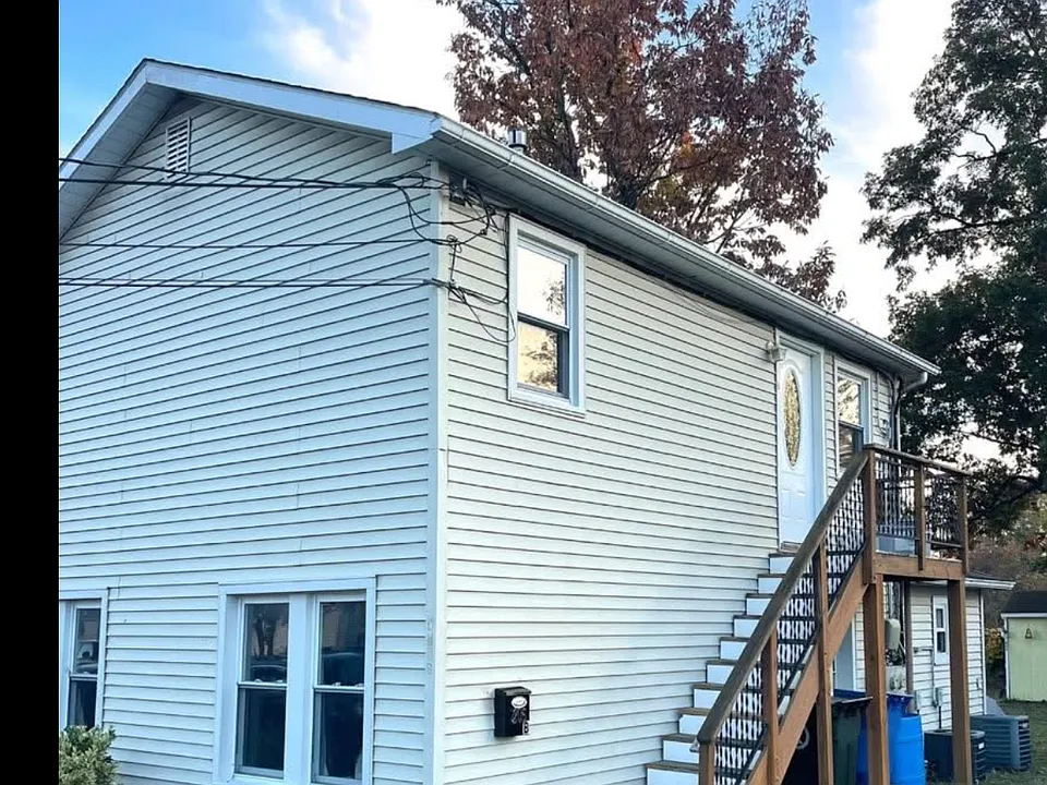 520 New Jersey Ave #2