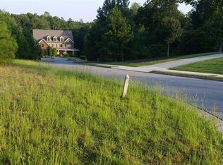 13305 Bishops Ct, Roswell, GA 30075