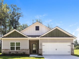 163 Bluegill Dr, Jefferson, GA 30549