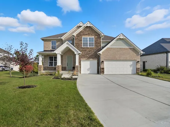 8851 Old Farm Way, West Chester, OH 45069