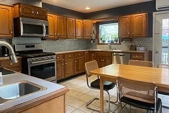 2 bed, 2.5 bath, 1476 sqft, $4,900 — Photo 4
