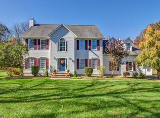 15 Patricia Ln, Lafayette, NJ 07848