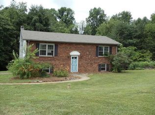 137 Kimberly Rd, North Wilkesboro, NC 28659