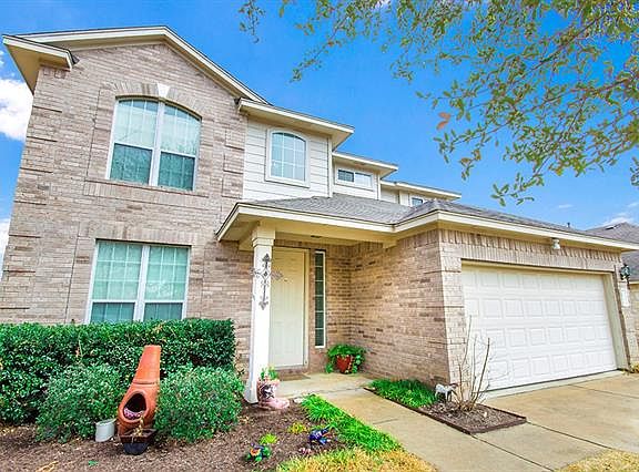 4th image of 1116 Henderson Dr