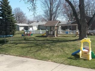 1707 Herbert St, Streator, IL 61364