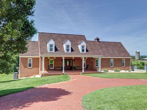 5th image of 102 Harmony Ln