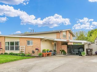 1633 Golfview Cir, Rantoul, IL 61866