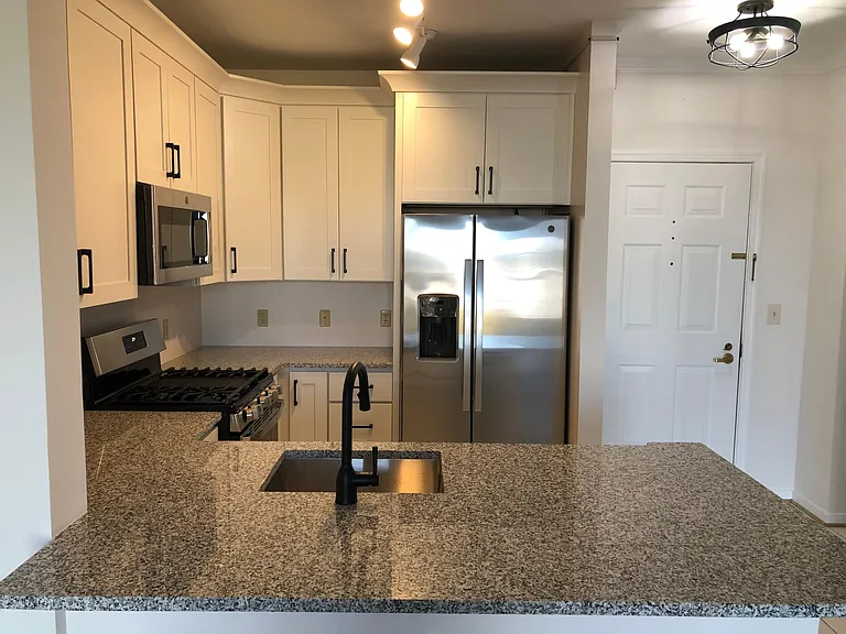 1645 International Dr #303 — Photo 21